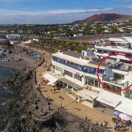 Sea Breeze Ocean View Apartment