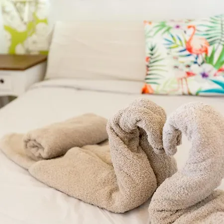 Apartment Sea Breeze Ocean View