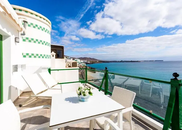 Sea Breeze Ocean View Apartment